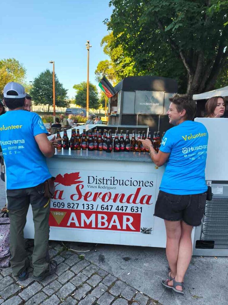 servicio de hidratacion de voluntarios